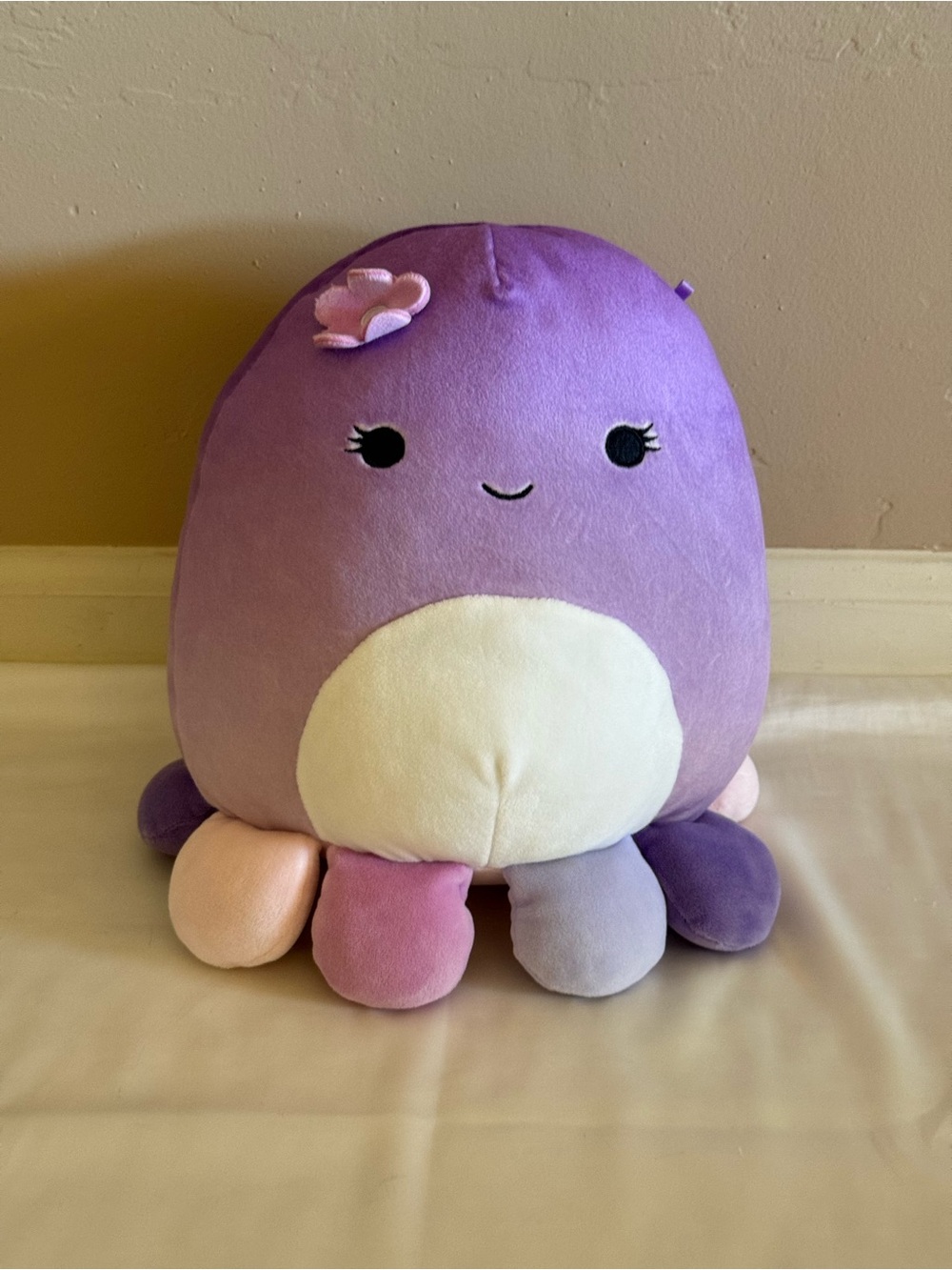 Squishmallow - Violet the purple octopus 8inch